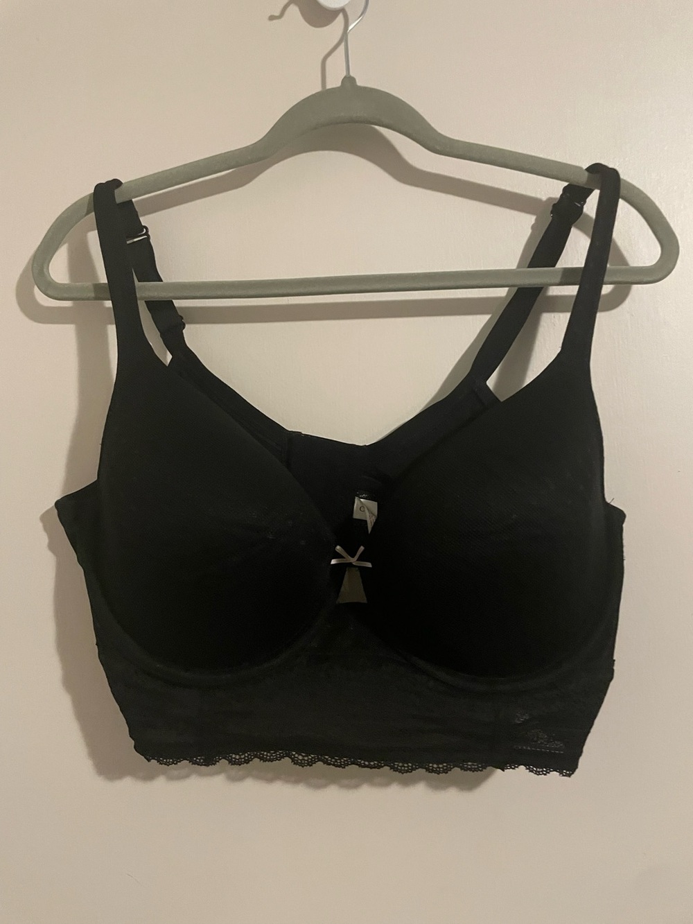 Cacique Black Lace Trim Bra Wireless Comfort Size 42D NWOT (244)